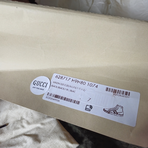 Gucci Off The Grid - Picture 16 of 16